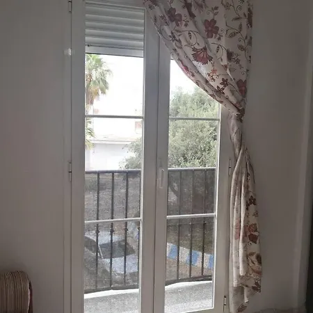 Centro Roquetas 5 Minutos De La Playa En Coche Garaje Solo Si Esta Disponible * Roquetas de Mar