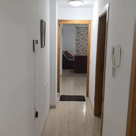 Centro Roquetas 5 Minutos De La Playa En Coche Garaje Solo Si Esta Disponible *